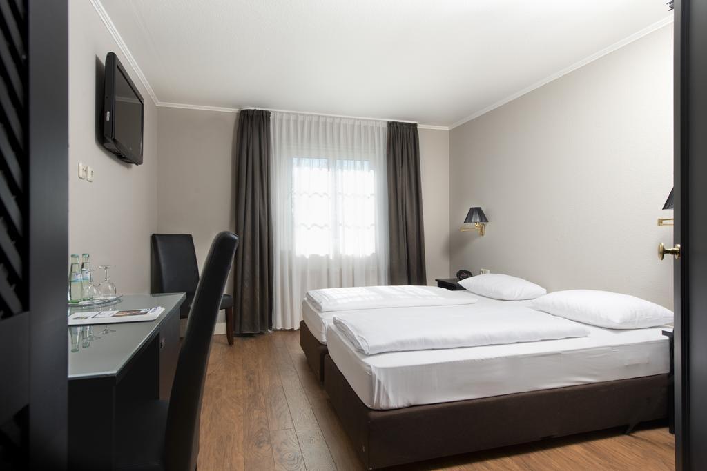 Hotel Munich North Neufahrn bei Freising Værelse billede